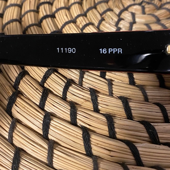 Vintage Harvé Benard 1980’s Red Python Skin Glasses - Picture 6 of 6